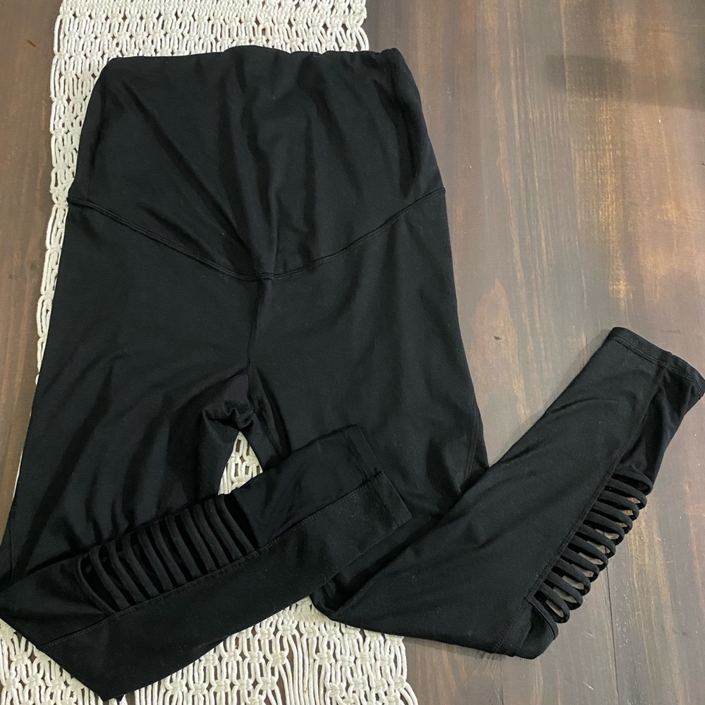 Champion Maternity high waist crop leggings
